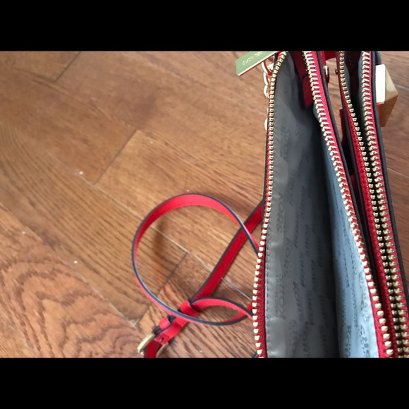 Michael Kors Orange Crossbody.In perfect condition - Picture 5 of 10